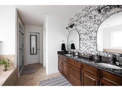 111 Widgeon Place, Fort Mcmurray, AB - Indoor Photo Showing Bathroom