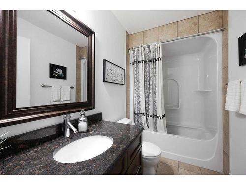 111 Widgeon Place, Fort Mcmurray, AB - Indoor Photo Showing Bathroom