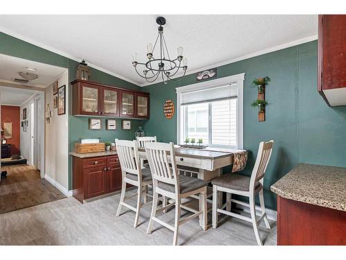 157 Elm Street, Fort Mcmurray, AB - Indoor Photo Showing Dining Room