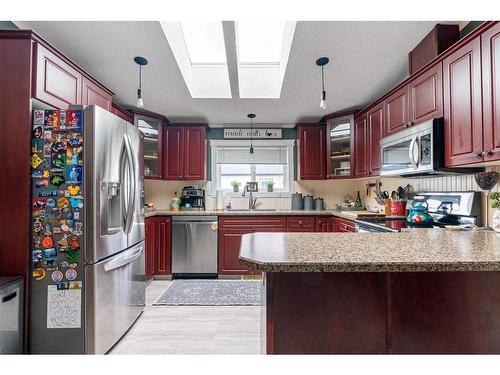 157 Elm Street, Fort Mcmurray, AB - Indoor Photo Showing Kitchen With Double Sink