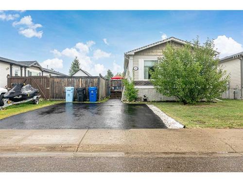 157 Elm Street, Fort Mcmurray, AB - Outdoor