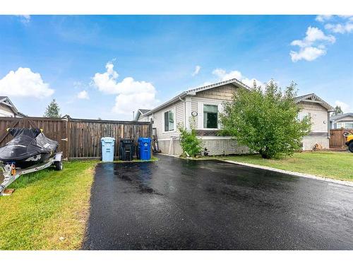 157 Elm Street, Fort Mcmurray, AB - Outdoor