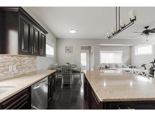 201 Ward Crescent, Fort Mcmurray, AB - Indoor Photo Showing Kitchen With Upgraded Kitchen