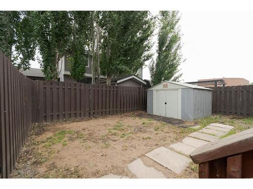 239 Athabasca Avenue, Fort Mcmurray, AB - Outdoor