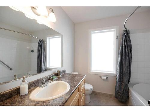 253 Starling Street, Fort Mcmurray, AB - Indoor Photo Showing Bathroom