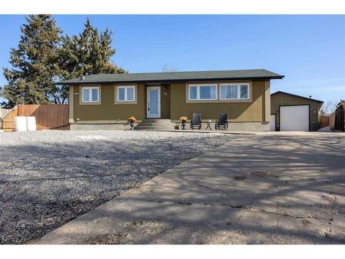 13 Bennett Crescent, Fort Mcmurray, AB - Outdoor