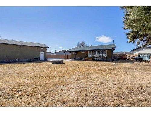 13 Bennett Crescent, Fort Mcmurray, AB - Outdoor