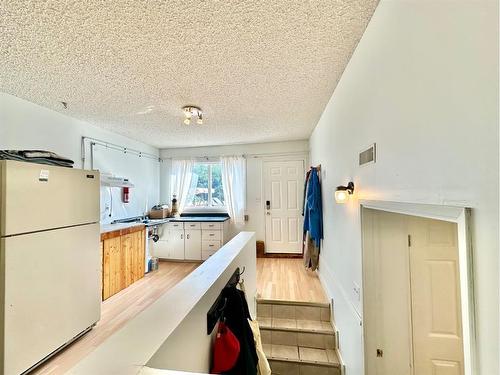 10306 104 Ave, Lac La Biche, AB - Indoor Photo Showing Kitchen