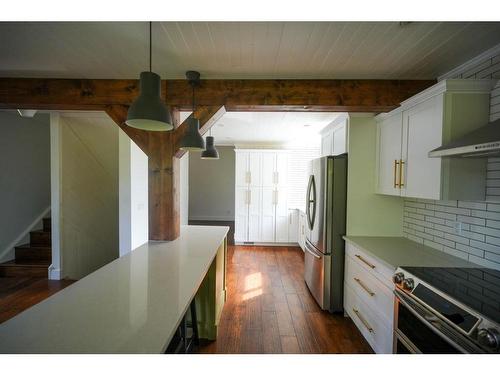 210 Kennedy Crescent, Fort Mcmurray, AB - Indoor Photo Showing Kitchen With Stainless Steel Kitchen