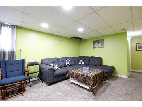 129 Rosslyn Street, Fort Mcmurray, AB - Indoor Photo Showing Basement