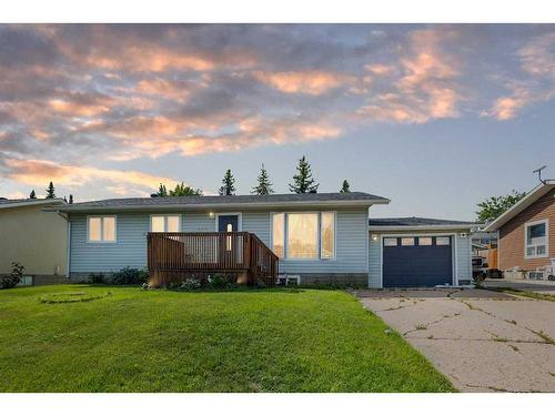 129 Rosslyn Street, Fort Mcmurray, AB - Outdoor