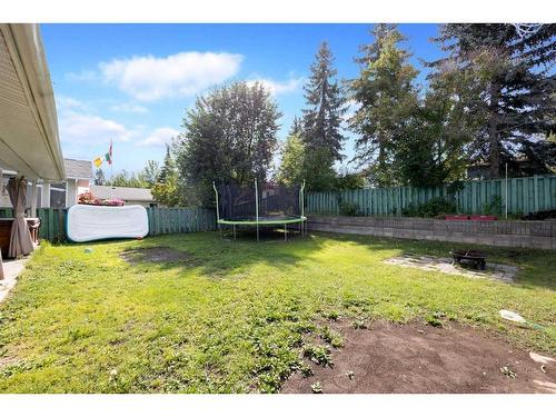 129 Rosslyn Street, Fort Mcmurray, AB - Outdoor With Backyard