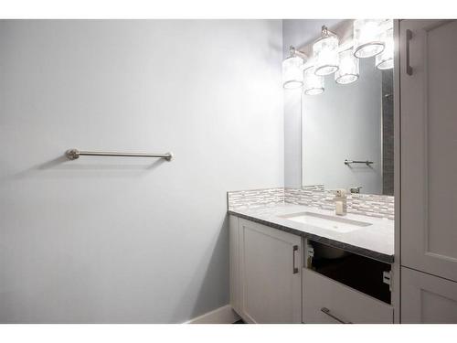 307 Prospect Drive, Fort Mcmurray, AB - Indoor Photo Showing Bathroom