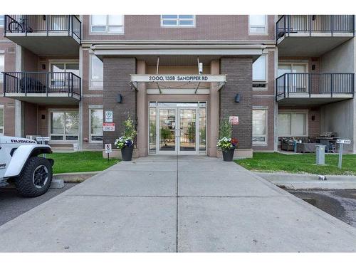 2514-135B Sandpiper Road, Fort Mcmurray, AB - Outdoor With Facade