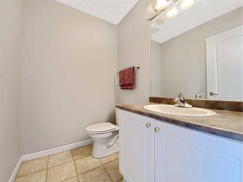 4-100 Albion Drive, Fort Mcmurray, AB - Indoor Photo Showing Bathroom