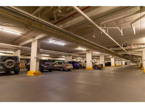 309-136C Sandpiper Road, Fort Mcmurray, AB - Indoor Photo Showing Garage