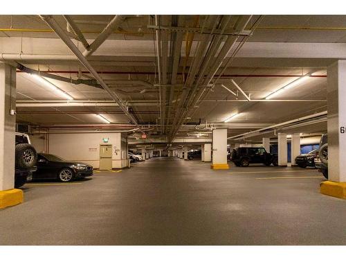 309-136C Sandpiper Road, Fort Mcmurray, AB - Indoor Photo Showing Garage