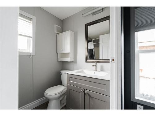 256 Cree Road, Fort Mcmurray, AB - Indoor Photo Showing Bathroom