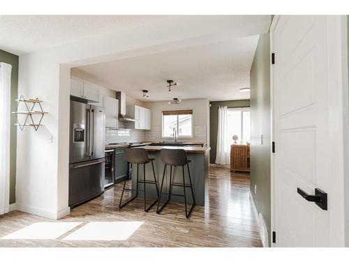 182 Grouse Way, Fort Mcmurray, AB - Indoor Photo Showing Kitchen With Stainless Steel Kitchen