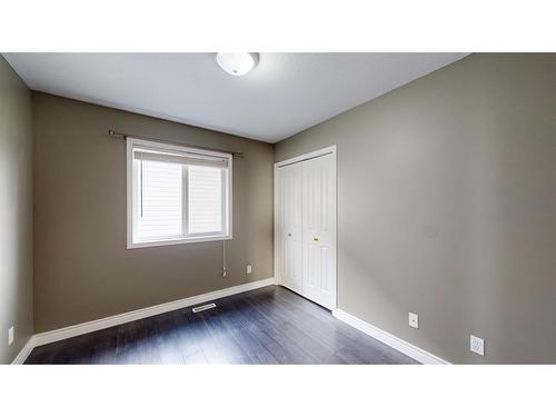 277 Smallwood Street, Fort Mcmurray, AB - Indoor Photo Showing Other Room