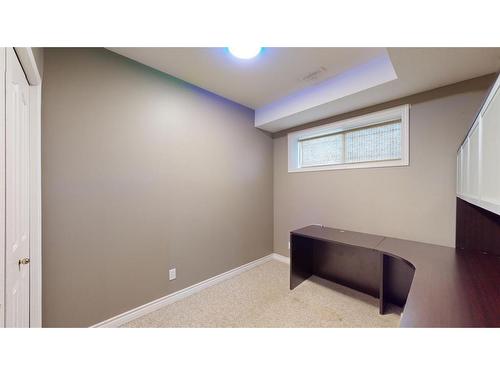 277 Smallwood Street, Fort Mcmurray, AB - Indoor Photo Showing Other Room