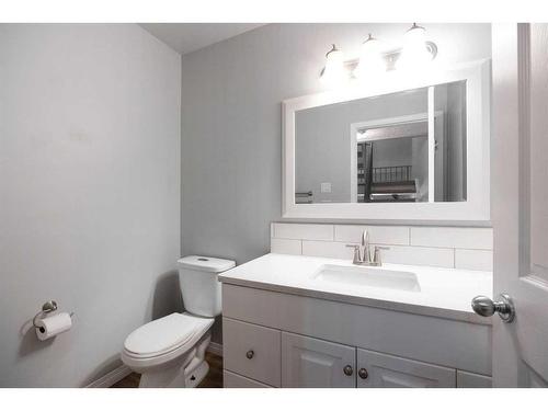 119-400 Silin Forest Road, Fort Mcmurray, AB - Indoor Photo Showing Bathroom