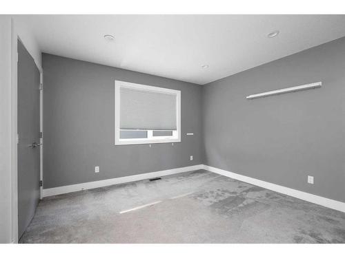 210 Prospect Drive, Fort Mcmurray, AB - Indoor Photo Showing Other Room