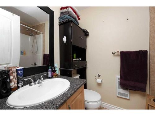 177 Lynx Crescent, Fort Mcmurray, AB - Indoor Photo Showing Bathroom