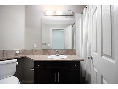 121 Sandstone Lane, Fort Mcmurray, AB - Indoor Photo Showing Bathroom