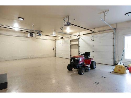 329 Mustang Road, Fort Mcmurray, AB - Indoor Photo Showing Garage