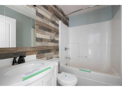 329 Mustang Road, Fort Mcmurray, AB - Indoor Photo Showing Bathroom