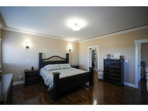 463 Killdeer Way, Fort Mcmurray, AB - Indoor Photo Showing Bedroom