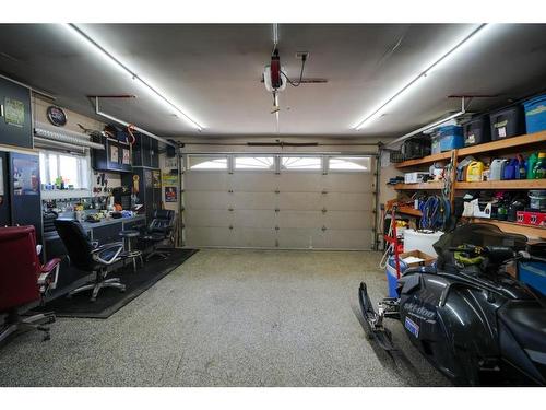 463 Killdeer Way, Fort Mcmurray, AB - Indoor Photo Showing Garage