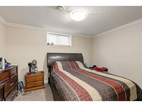 399 Cornwall Drive, Fort Mcmurray, AB - Indoor Photo Showing Bedroom