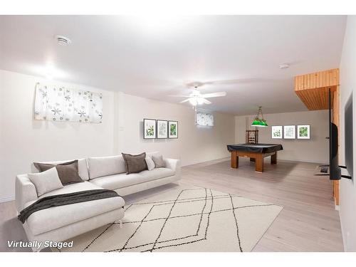 309 Burton Place, Fort Mcmurray, AB - Indoor Photo Showing Living Room