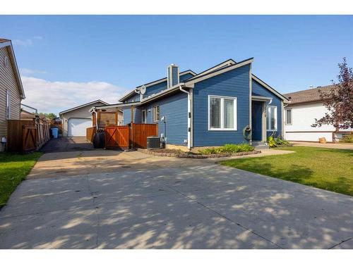 129 Becker Crescent, Fort Mcmurray, AB - Outdoor