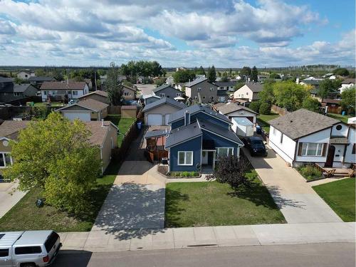 129 Becker Crescent, Fort Mcmurray, AB - Outdoor With Facade