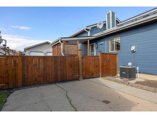 129 Becker Crescent, Fort Mcmurray, AB - Outdoor With Exterior