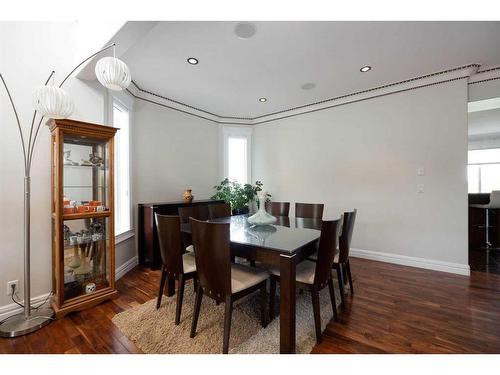 340 Fireweed Crescent, Fort Mcmurray, AB - Indoor Photo Showing Dining Room