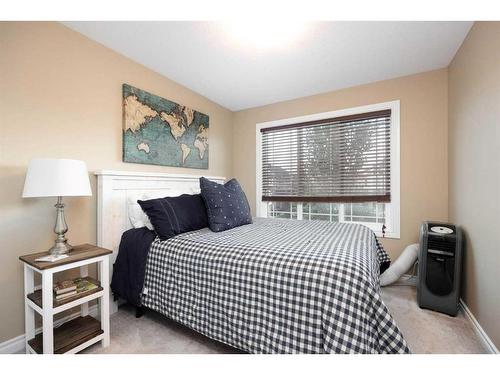 232 Comeau Crescent, Fort Mcmurray, AB - Indoor Photo Showing Bedroom