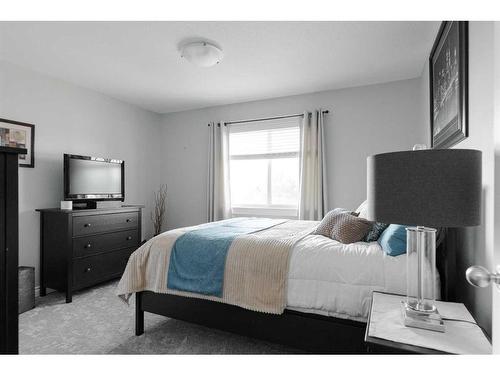 05-193 O'Coffey Crescent, Fort Mcmurray, AB - Indoor Photo Showing Bedroom