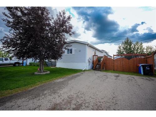 128 Mckinlay Crescent, Fort Mcmurray, AB - Outdoor