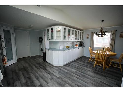 128 Mckinlay Crescent, Fort Mcmurray, AB - Indoor Photo Showing Dining Room