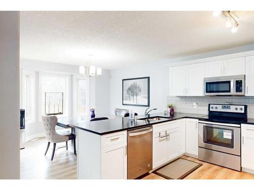 228 Warren Road, Fort Mcmurray, AB - Indoor Photo Showing Kitchen