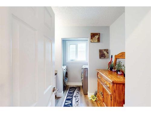 228 Warren Road, Fort Mcmurray, AB - Indoor Photo Showing Other Room