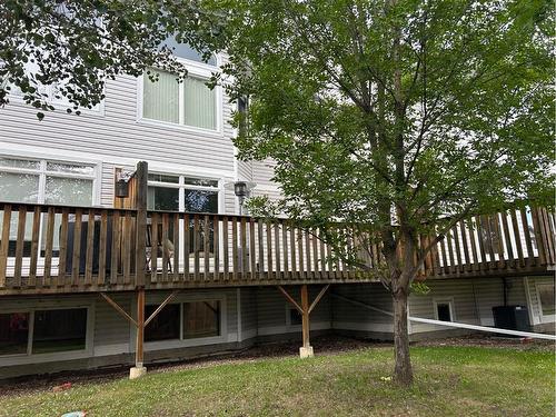 10-97 Wilson Drive, Fort Mcmurray, AB - Outdoor With Deck Patio Veranda