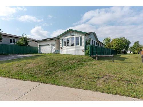 233 Tamarack Way, Fort Mcmurray, AB - Outdoor