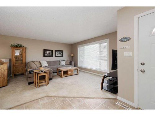 142 Grayling Crescent, Fort Mcmurray, AB - Indoor