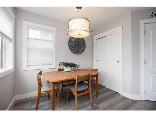 129 Robinson Lane, Fort Mcmurray, AB - Indoor Photo Showing Dining Room