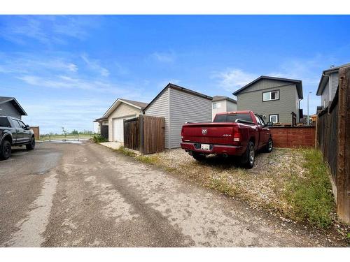 129 Robinson Lane, Fort Mcmurray, AB - Outdoor With Exterior